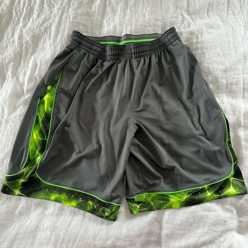 Nike Men’s Basketball Shorts XL